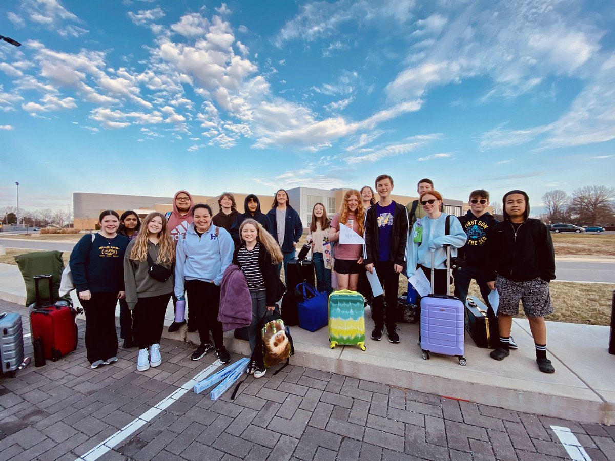 Bowling Green Jr. High School (@bgjhs) on Twitter photo Good luck to our <a href="/BGJHSBands/">BGJHS Bands</a> members and staff as they head off to KMEA Middle School All-State Band for the weekend! Good luck to our <a href="/BGJHSBands/">BGJHS Bands</a> members and staff as they head off to KMEA Middle School All-State Band for the weekend!