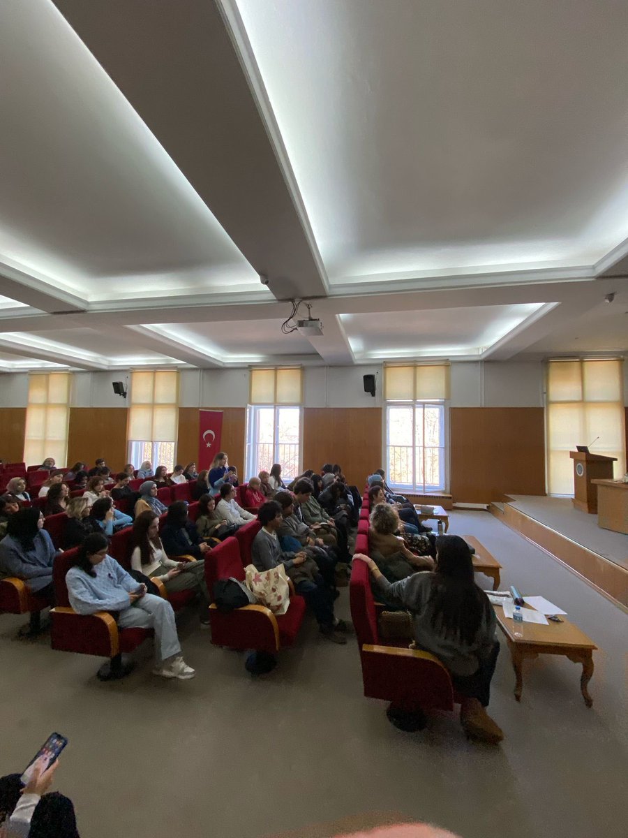 ctsankara's tweet photo. Hasibe Eren ile Konuşuyoruz: Kadın ve Sinema Söyleşisi 💐| 07.03.2025 https://t.co/r33dukylFH