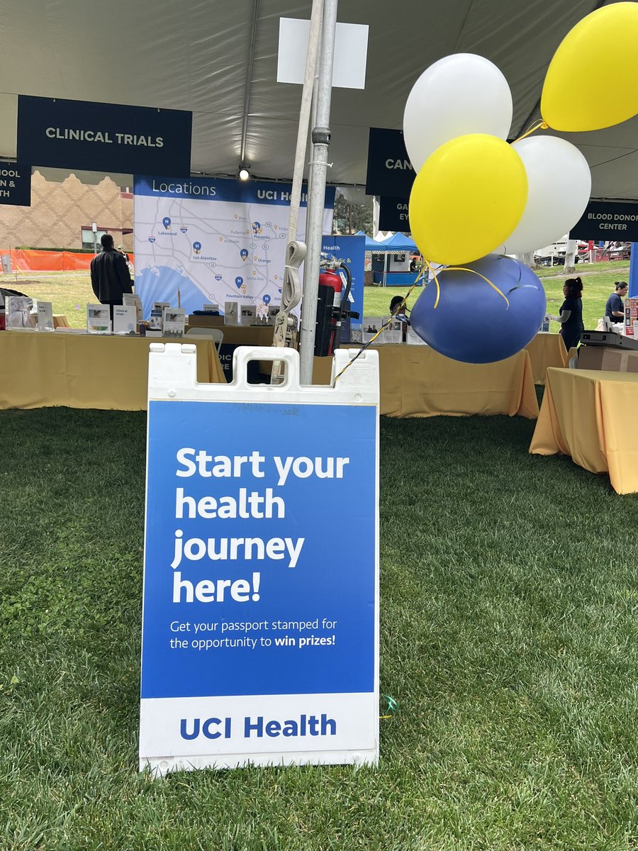 UCIrvineCCR's tweet photo. The UCI Center for Clinical Research had a blast at the annual UC Irvine Homecoming, an Anteater Pride Campus Wide! 💙💛 https://t.co/x7thLsjvtV
