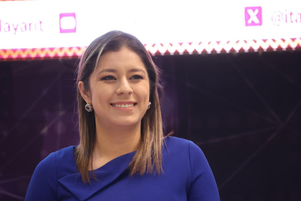 <a href="/INAImexico/">INAI</a> <a href="/AdrianAlcala75/">Adrián Alcalá</a> <a href="/JosefinaRomanV/">Josefina Román V.</a> <a href="/ItaiNayarit/">ITAI Nayarit</a> <a href="/AleLangaricaR1/">Alejandra</a> <a href="/AGNMex/">AGNMéxico</a> La Comisionada Presidenta del <a href="/ItaiNayarit/">ITAI Nayarit</a>, <a href="/AleLangaricaR1/">Alejandra</a>, dijo que una de las dificultades que enfrentan los sujetos obligados de los municipios es que no tienen el suficiente presupuesto para el mantenimiento de los archivos.