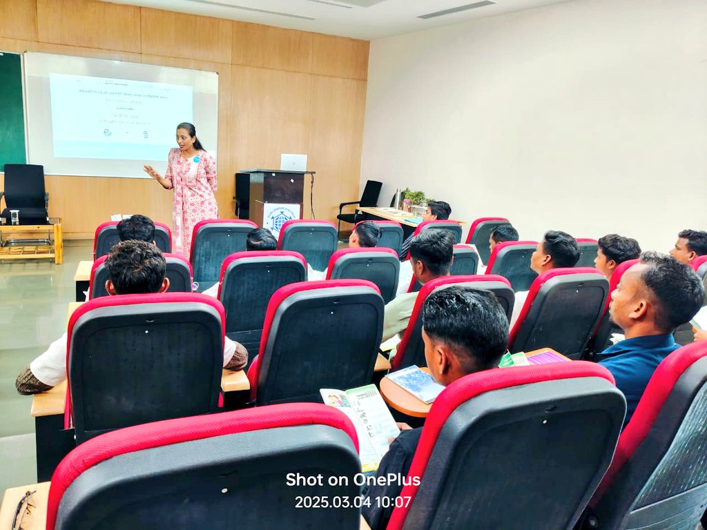 ankitayuvoday's tweet photo. Knowledge shared, wisdom gained!💡
@YuvodayDantewda @IBITF_IITBhilai #Yuvoday #MutualLearning #Capacitybuilding https://t.co/Xp2yC61bNO