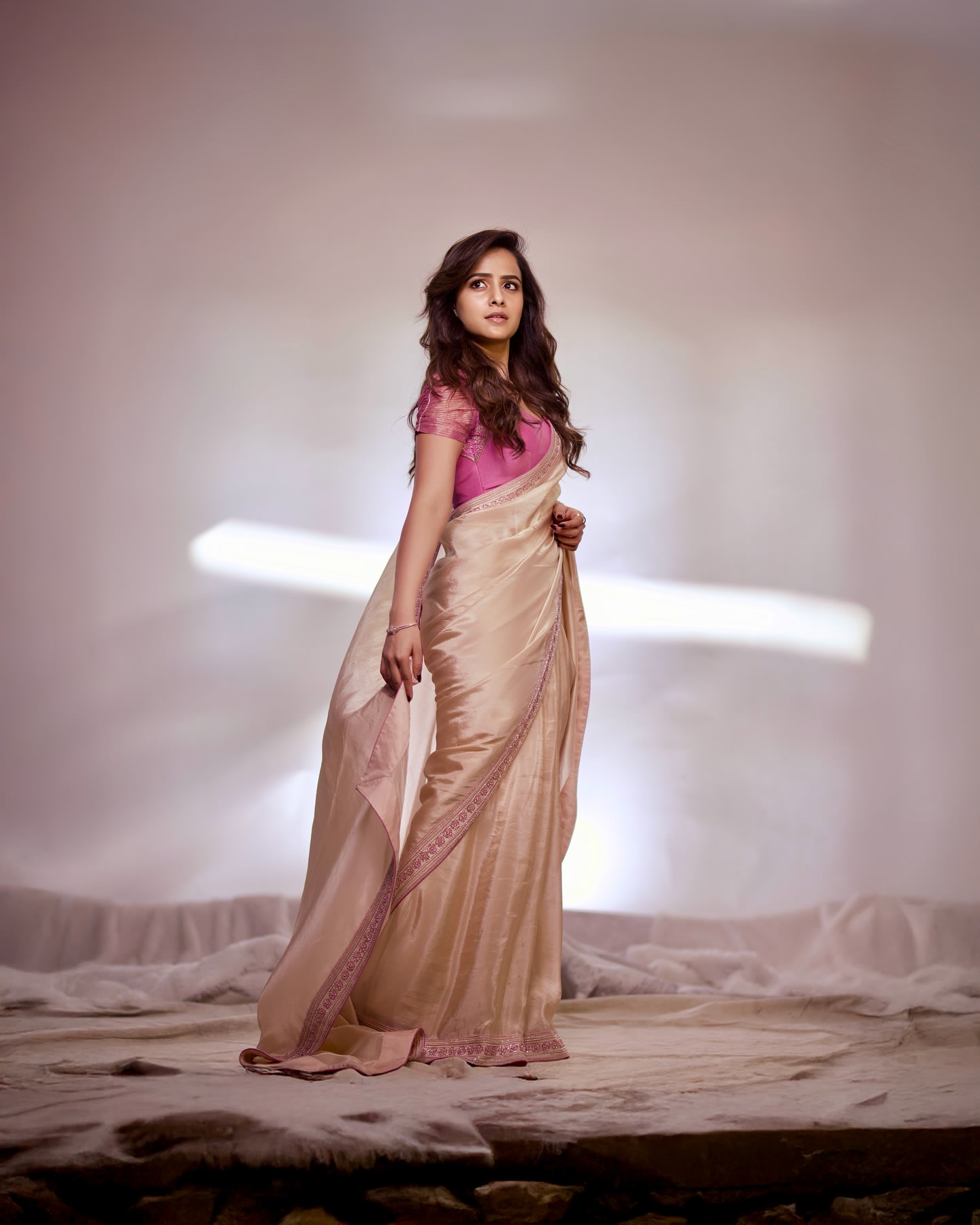 GldKqUgWkAAb6d2?format=jpg&name=large