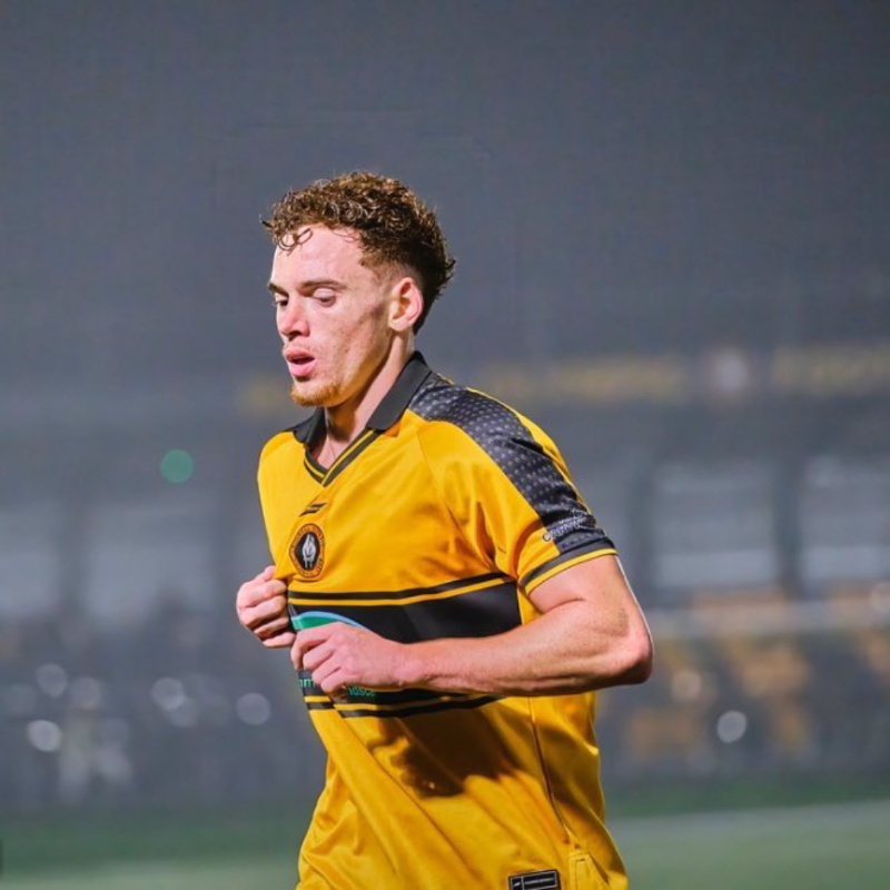 ilkestontown_fc's tweet photo. We are delighted to announce the addition of left back Jaden Charles ✍️

The attack-minded defender joins us from National League North side Rushall Olympic ⚽️

Welcome to the Microlise New Manor Ground, Jaden!

📸 (@ROFCOfficial)

#OneTownOneClub