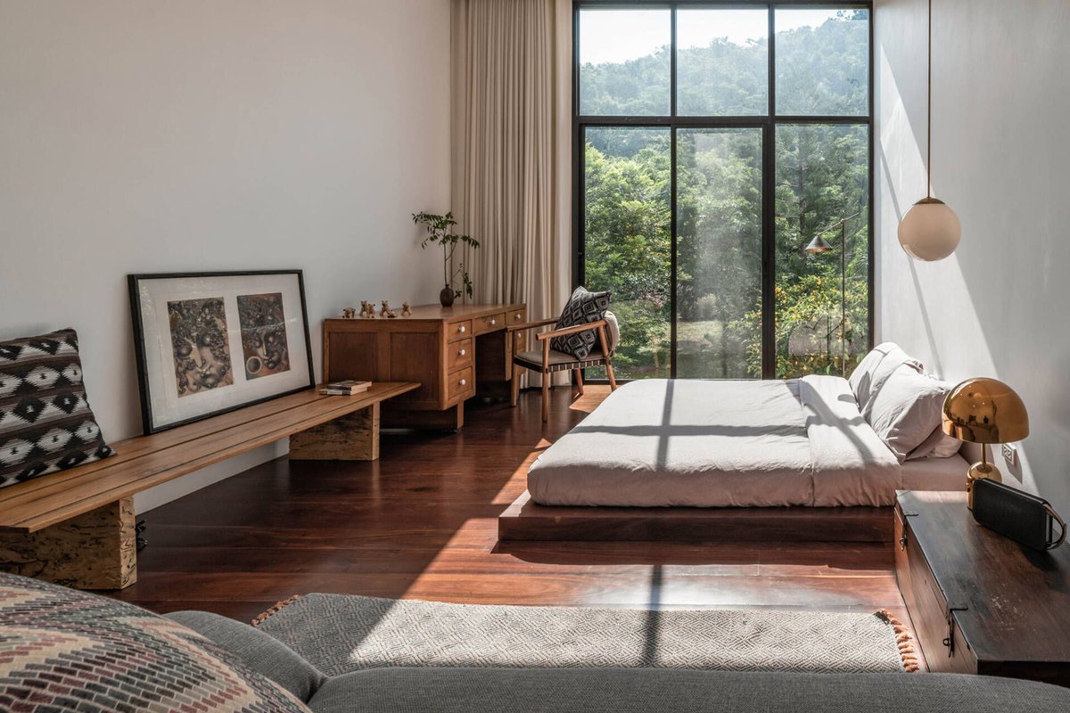 WhiddonGlass's tweet image. Pulling open the curtain to start your morning like this... 😍
#customglass #glasscompany #customwindow #picturewindow