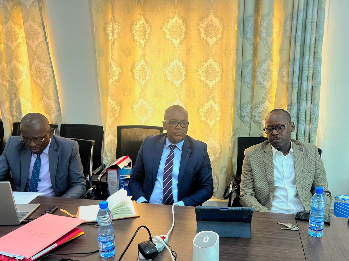 [RENFORCEMENT DES CAPACITÉS]
Le Ministère de l’Interieur a organisé une formation en visioconférence le 5 mars 2025 pour son personnel de commandement et d’encadrement. Objectif : renforcer la gestion administrative et les responsabilités. 4 thématiques majeures ont été abordées.