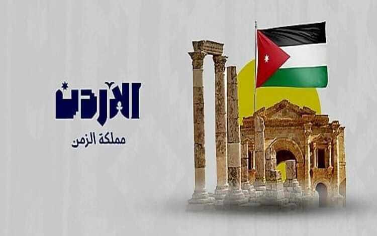 بسم الله الرحمن الرحيم 

#ثريد الأردن منذ العصر الحديدي حتى اليوم، يوضح عروبة واستمرارية الأقوام التي سكنت هذه الأرض والحضارات التي قامت عليها.