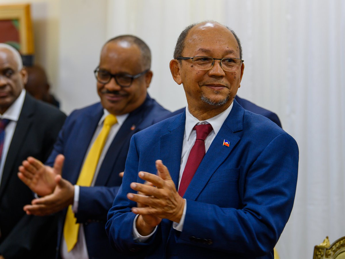 Konseye-Prezidan Fritz Alphonse Jean vini ofisyèlman nouvo Prezidan Konsèy Prezidansyèl Tranzisyon an (KPT) jounen vandredi 7 mas 2025 lan. Li ranplase nan pòs sila a, Mesye Leslie Voltaire epi li ap rete nan tèt Konsèy la jiska 7 dawout 2025 konfòmeman ak rezolisyon 4 oktòb 2024