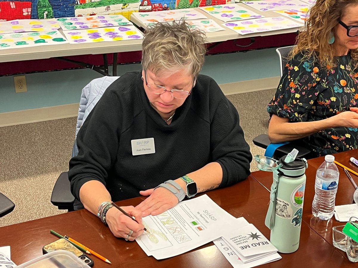 In late February, SHARP school year and summer educators participated in our first "Art Educator Professional Development" session. Much like an apple nourishes the body, this session fueled educators with fresh ideas and creative inspiration! They explored how SHARP integrates
