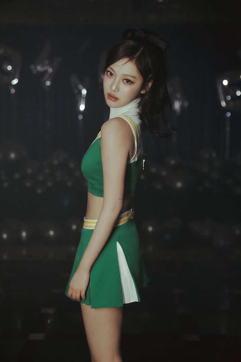 deetoileent's tweet photo. 「 ✦ 𝗛𝗢𝗧 𝗗𝗘𝗕𝗨𝗧 ✦ 」

           ꩜𝑨𝑬𝑺𝑷𝑨  ♯𝑴𝒀 𝑾𝑶𝑹𝑳𝑫

                     ✶ 𝖨𝖬 𝖴𝖭𝖧𝖠𝖯𝖯𝖸 ✶

           𝗍𝖾𝖺𝗌𝖾𝗋 𝗉𝗁𝗈𝗍𝗈 ⋆. 𐙚 ˚ 𝗡𝗜𝗡𝗚𝗡𝗜𝗡𝗚 https://t.co/XDJ4fuemPt