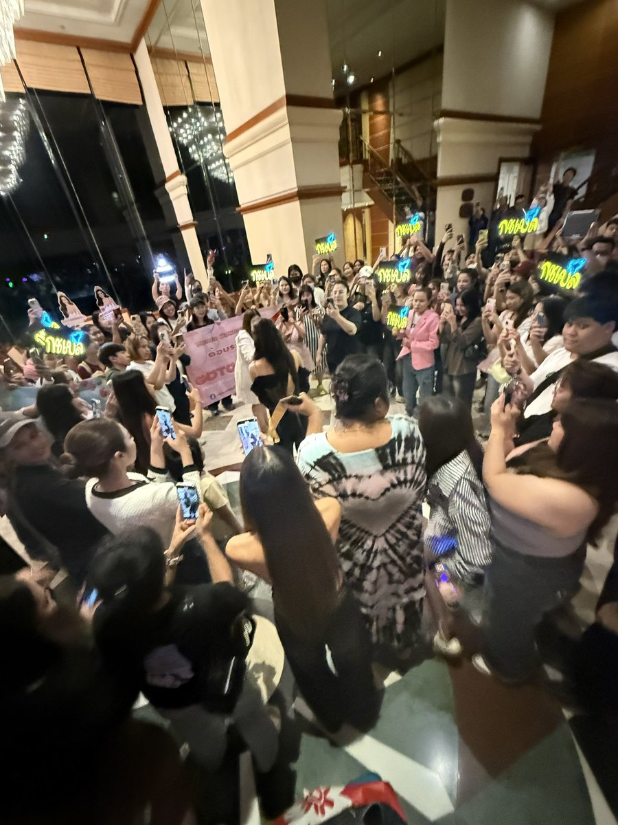 Hiw_555555's tweet photo. โอบกอดกชเบลตลอดไป❤️

GOTCHABELL
#กชเบล https://t.co/ukIeYO7pTc