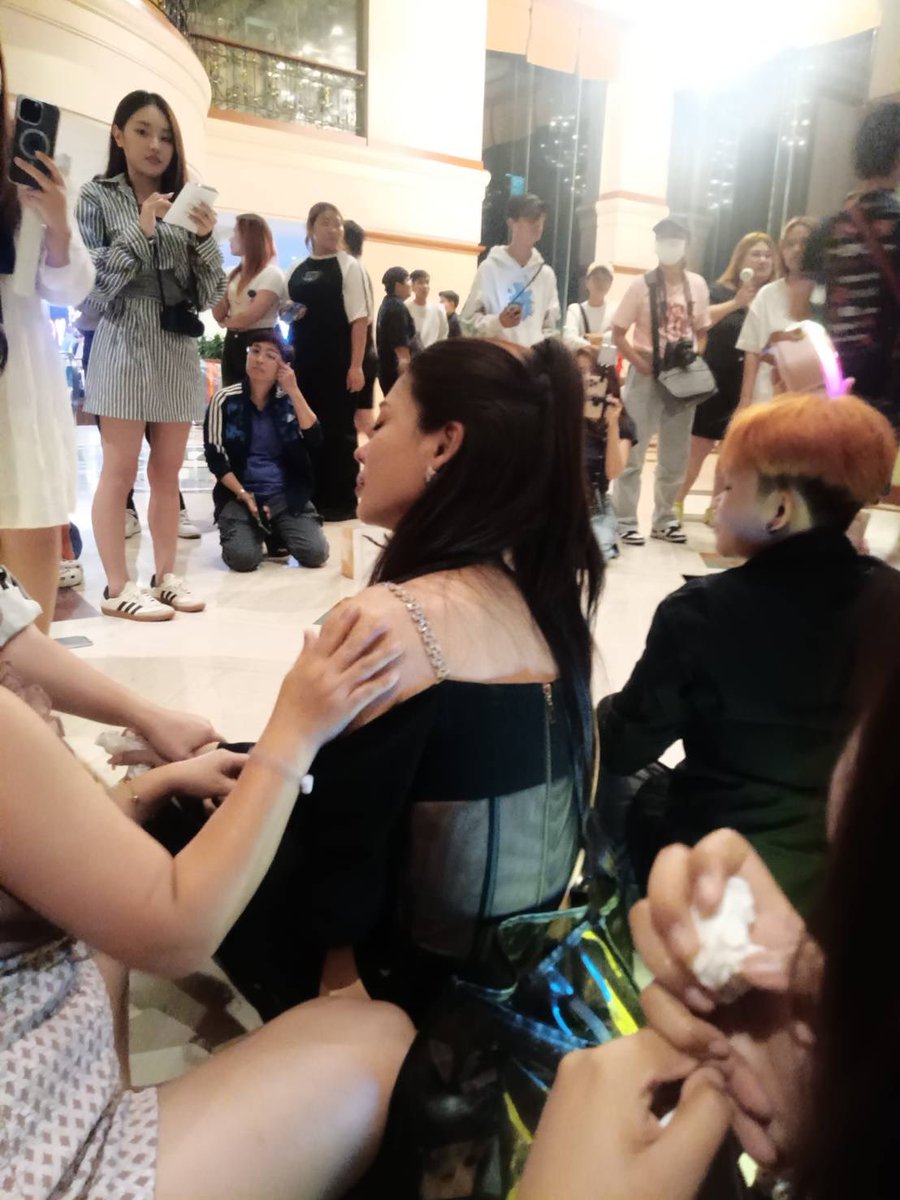Hiw_555555's tweet photo. โอบกอดกชเบลตลอดไป❤️

GOTCHABELL
#กชเบล https://t.co/ukIeYO7pTc
