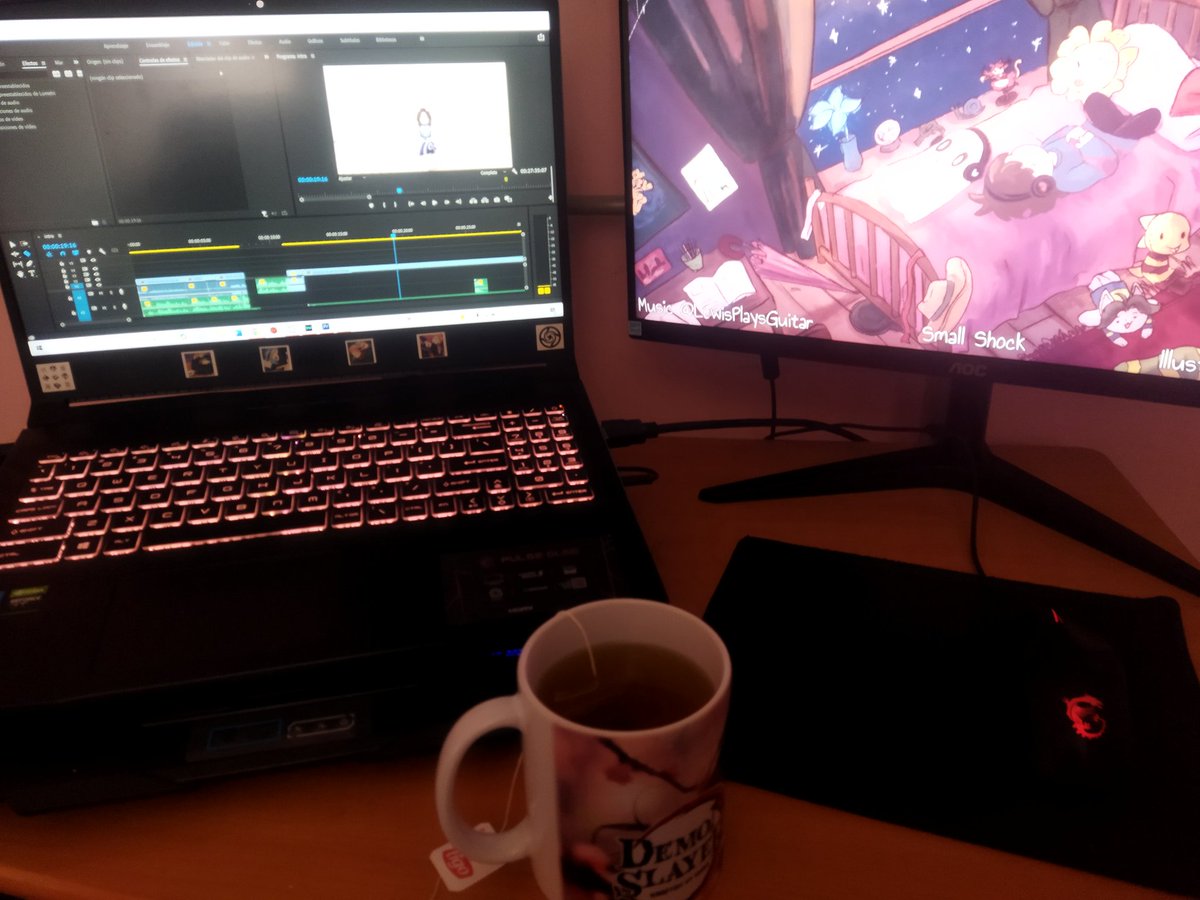 Hoy toco tomar tecito de jengibre, limón y miel, mi garganta está rara XD
Será por cantar mucho en el live de ayer? Que opinan? Tienen algún consejo para no quedar muda? Necesito chambear qwq