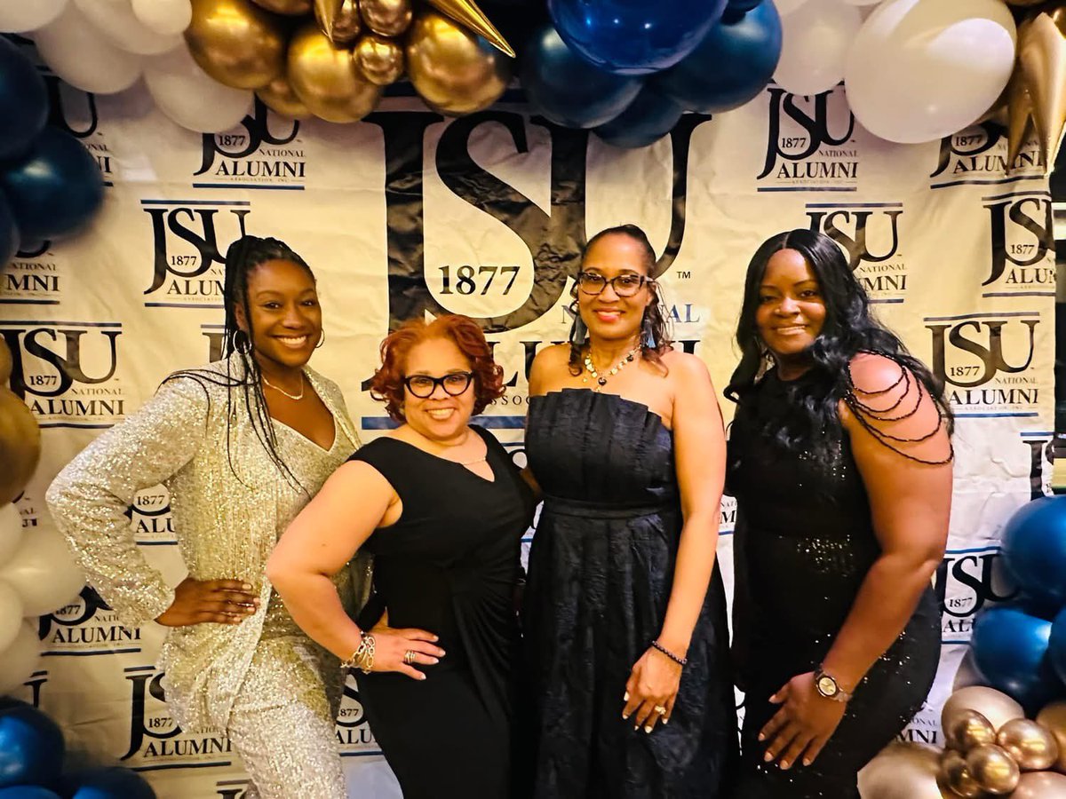 jsunaaDFW's tweet image. We give a special salute to the women who have made, and continue to make, our chapter extraordinary. Your dedication shaped JSUNAA DFW into what it is today. One thing for sure: your love for JSU is undeniable, and there's NOTHING like a JSU woman! Happy Women’s History Month!