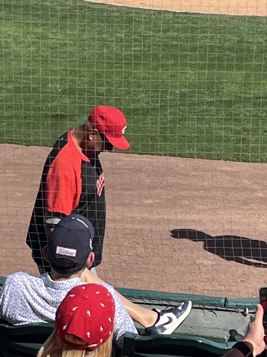 JeffGelburd's tweet photo. Our new skipper. https://t.co/JzOXrXWs2n