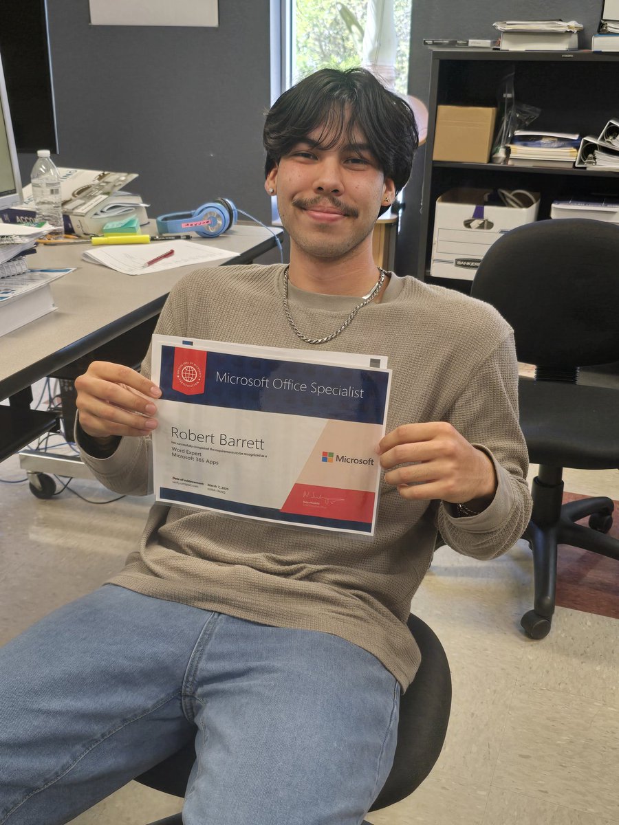MsDeLuca_iTECH's tweet image. More great news from @iTECH_College Accounting Operations has 2 Microsoft Word Experts. We rock it at @iTECH_College @Certiport @CCPS_CTE @collierschools