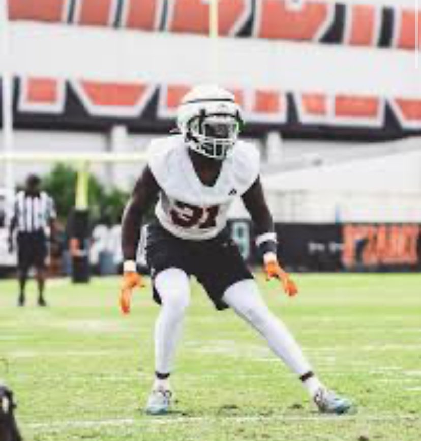 jowell2929's tweet image. I will be visiting University of Miami this weekend ‼️
@AlexMirabal_ @CanesFootball @coach_cristobal @CoachMirabal @AlexMirabal @coach_kight15 @RecruitMLKLions @DekalbRecruits @NEGARecruits @MiamiRecruiting 
@PlayBookAthlete @On3Recruits
@RecruitGeorgia