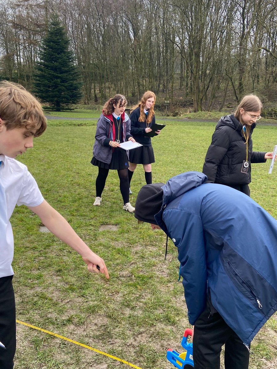 DerbyHighMaths's tweet image. Today a group of our Year 10 students ventured up to Hoddlesden to study an analemmetic sundial with hopes of creating our own at The Derby High School.

Here you can see students collecting data and measurements for the project.

@derbyhighbury #enrichment #practicalmaths