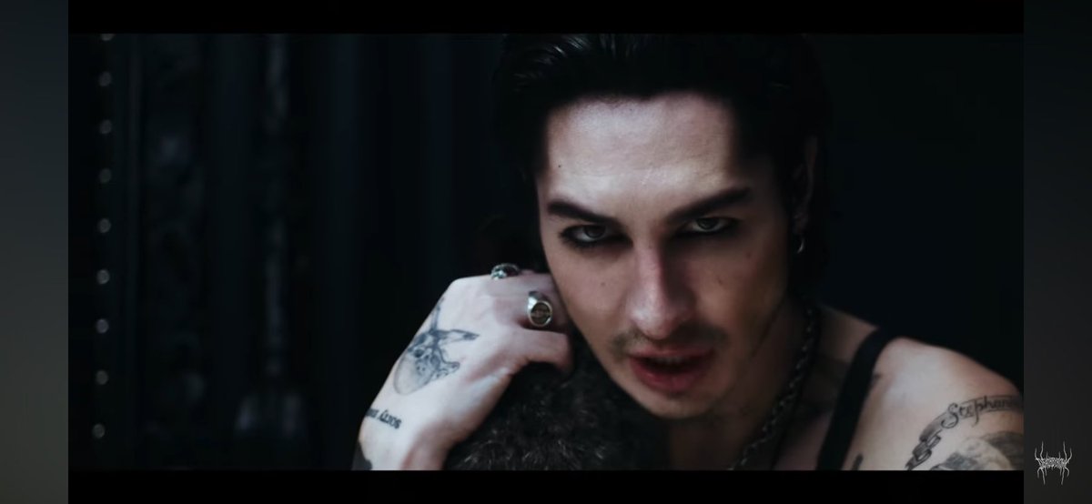 Pray to me is out and it’s 🔥🔥🔥 Such energy! Amazing collab x

<a href="/deathbyromy/">DeathbyRomy</a> <a href="/RemingtonLeith/">Remington Leith❌❌❌</a> <a href="/PalayeRoyale/">Palaye Royale</a>