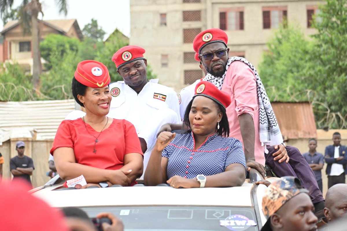 EvansKanyike's tweet photo. Connecting directly with voters in Kawempe II, Kawempe North Constituency, one door at a time with Counsel @EliasNalukoola Luyimbazi.

We hit the streets in door-to-door engagement, listening to the concerns, hopes and dreams of Kawempe North residents. It's this direct connection with the people that drives us. #Nalukoola4kawempeNorth