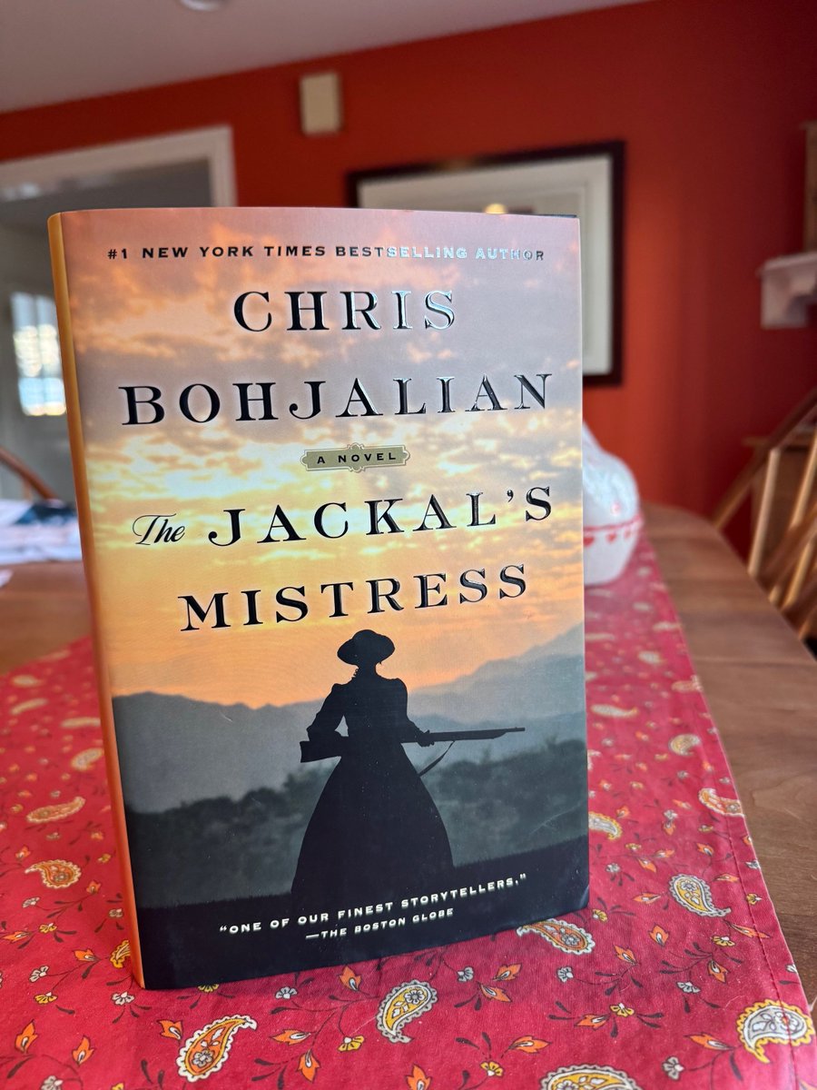 LisaScottoline's tweet photo. I'm thrilled to have a copy of @ChrisBohjalian's new book THE JACKAL'S MISTRESS which goes on sale Tuesday! Chris is a must-read author for me and a great guy, too! I know what I'm reading this weekend! Be sure to get your copy! https://t.co/P13hRK0nlk