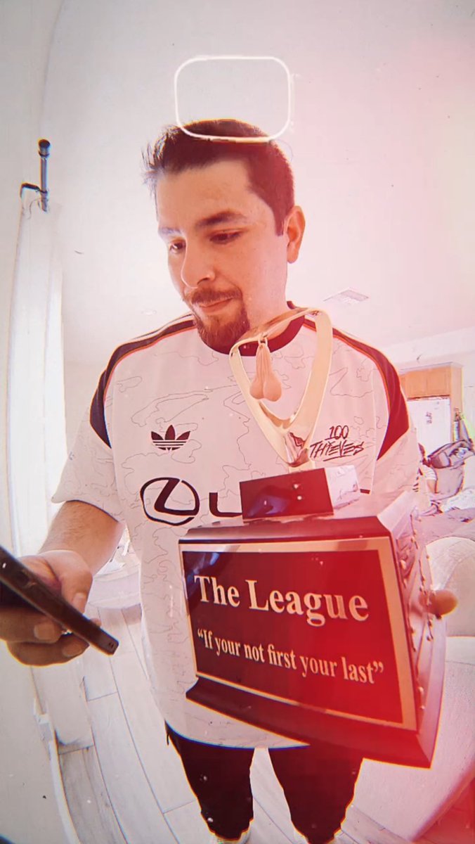 Cagz__'s tweet photo. @100T_Esports @PlayApexEsports @NiceWigg @Genburten @Verhulst @Phonyfps @Bronzey Let’s go! @Phonyfps https://t.co/HtPBB4nQFw
