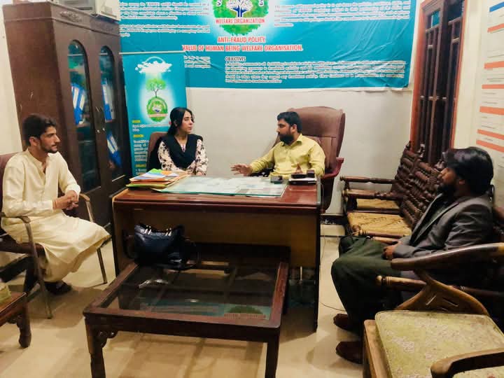 Today, the VHB leadership discussed three important agendas:

1️⃣ Providing ration to the needy during Ramadan.
2️⃣ Supporting young individuals in small businesses.
3️⃣ Organizing Iftar at VHB's tent school.

#VHB #RamadanSupport #HelpingTheNeedy #YouthEmpowerment
