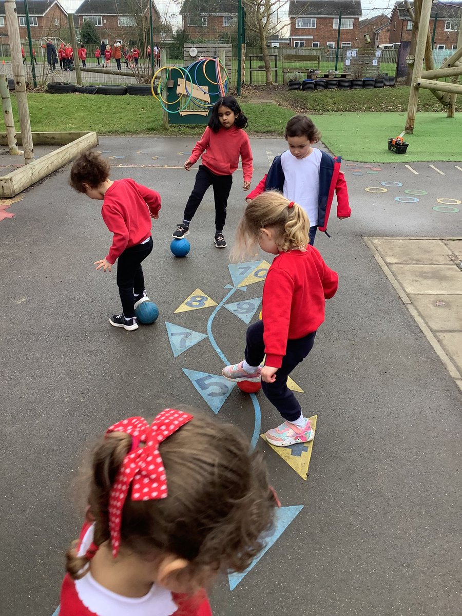 Levendale Primary (@levendalepri) on Twitter photo All our girls from Nursery to Year 6 had a fantastic afternoon playing football & practising skills all organised by our brilliant Y5 & 6 girl sports leaders for <a href="/FA/">The FA</a> <a href="/EnglandFootball/">England Football</a> #LetGirlsPlay #BiggestFootballSessionEver
They loved it! GirlsCANplay! <a href="/NorthfieldSSP/">Stockton SSP</a>
EY ⤵️ All our girls from Nursery to Year 6 had a fantastic afternoon playing football & practising skills all organised by our brilliant Y5 & 6 girl sports leaders for <a href="/FA/">The FA</a> <a href="/EnglandFootball/">England Football</a> #LetGirlsPlay #BiggestFootballSessionEver
They loved it! GirlsCANplay! <a href="/NorthfieldSSP/">Stockton SSP</a>
EY ⤵️