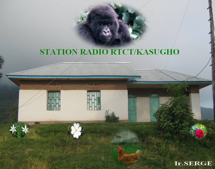 GeorgesKisando's tweet photo. Les combattants de l'#AFC_M23 se dirigent vers #Bunyatenge, une localité stratégique réputée pour ses riches carrières d'or. Pendant leur départ de #Kasugho, plusieurs exactions ont été signalées, notamment le pillage de la radio universitaire, qui a été vidée de tout son matériel.
