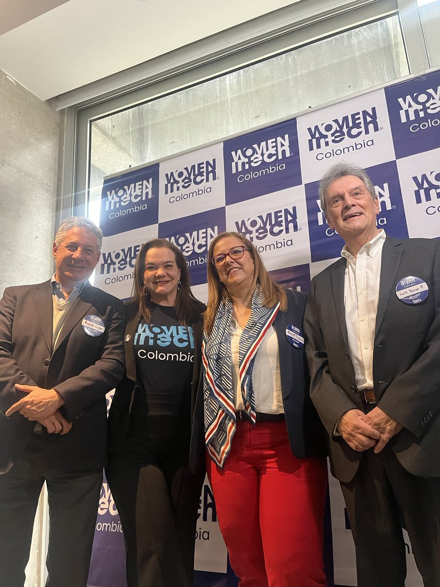 AndresCarboA's tweet image. #ClusterSoftware y #TI  @camaracomerbog presentes en la celebración del primer aniversario de Women In Tech Hub en Colombia organización mundial que busca cerrar las brechas de género en los temas de ciencia tecnología e innovación. 
#SoyWit #WitCol1y