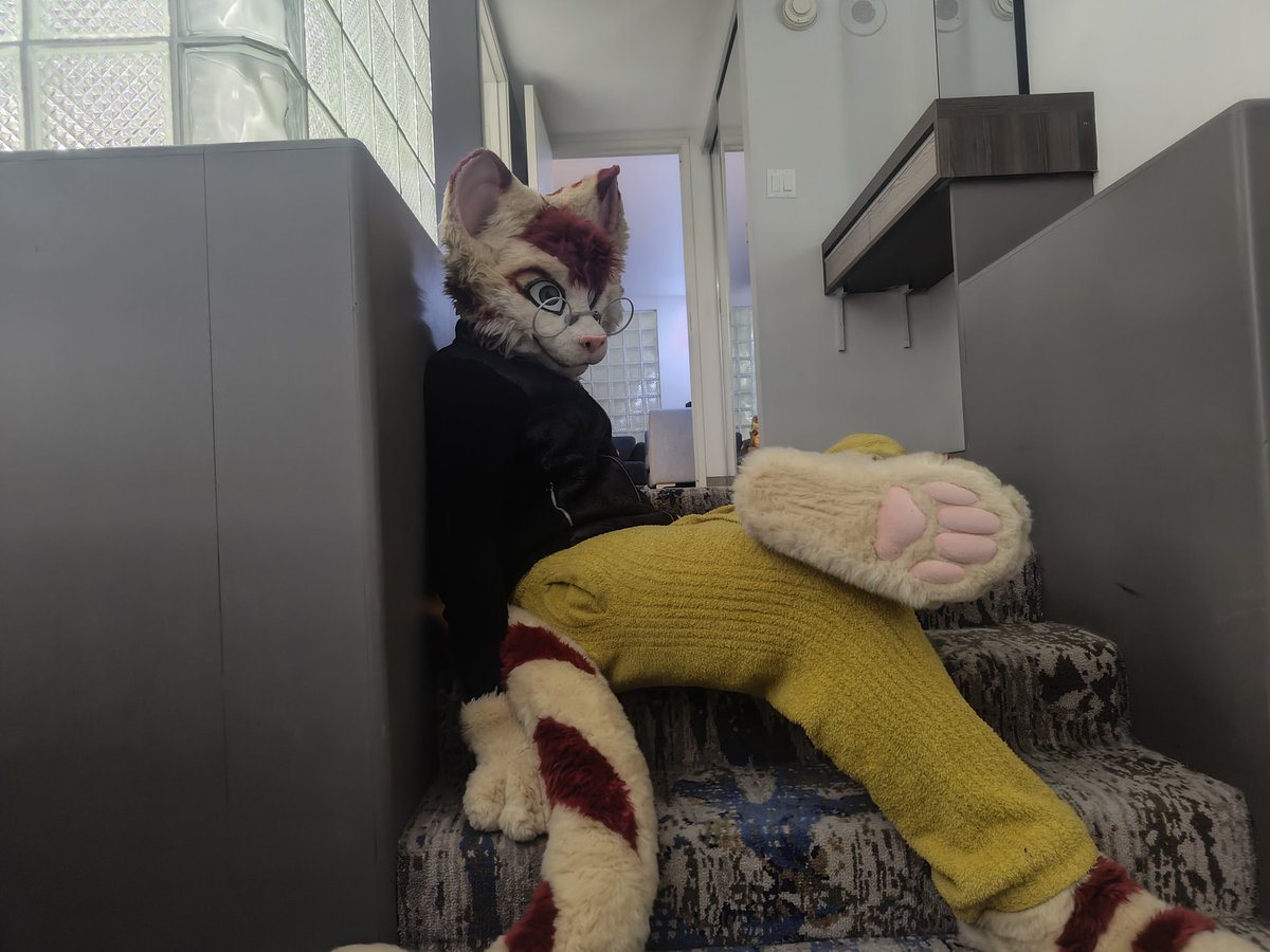 Meow meow! Reminder that I moved!  Come to BSKY =3 &lt;3