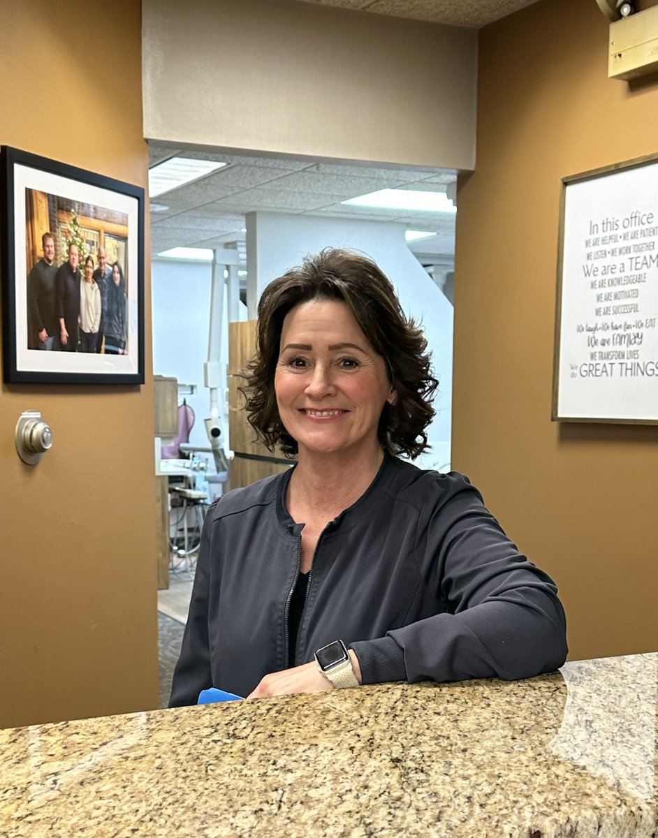 LegacyFamilyMI's tweet image. 🪥 Happy Dental Assistants Recognition Week! 🦷 🌮 We celebrated with a lunch from @DonTacoBar 🌯 Thank you to our awesome dental assistants, who support our dentists and give patients an enjoyable visit.😁💙

legacyfamilydentalmi.com/about/staff
#dentalassistantsweek #dontacobar #dearbornmi