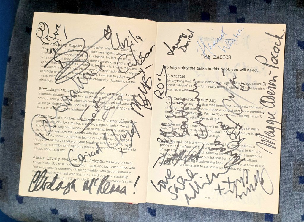 Kevenlaw's tweet photo. @BeckyJNorfolk @BookOfTM @AlexHorne @Nutty4Armstrong Another @taskmaster legend added to my #taskmasterbook π₯°ππ₯° @meladoodle was / is absolutely AMAZING! Her show was beyond awesome! π & @BeckyUmbers Melanie's support was also amazing! ππ₯°π#Taskmaster #MelanieBracewell https://t.co/wxBe9m7Hf8