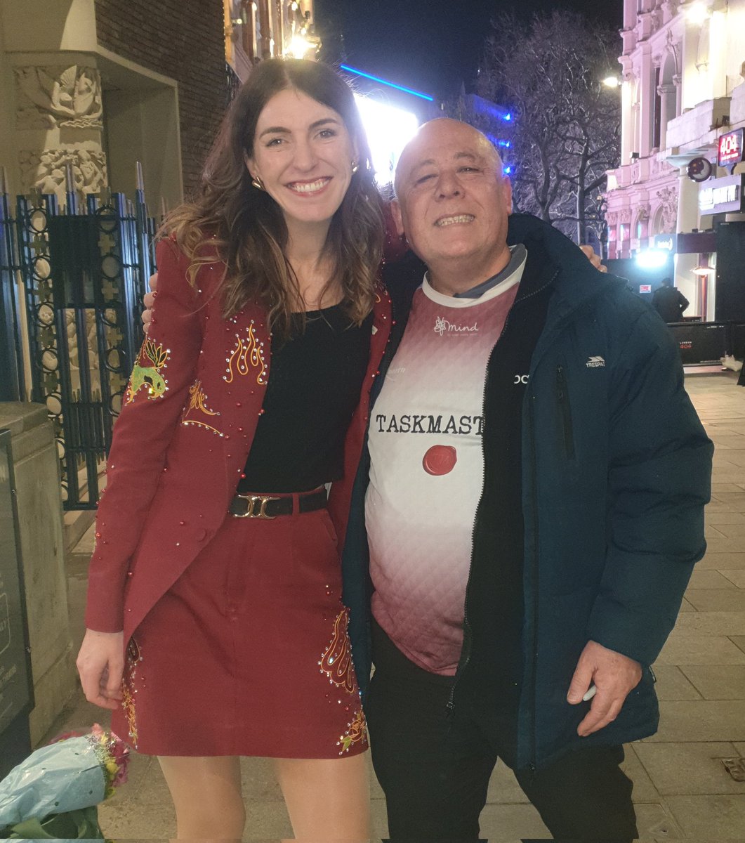 Kevenlaw's tweet photo. @BeckyJNorfolk @BookOfTM @AlexHorne @Nutty4Armstrong Another @taskmaster legend added to my #taskmasterbook π₯°ππ₯° @meladoodle was / is absolutely AMAZING! Her show was beyond awesome! π & @BeckyUmbers Melanie's support was also amazing! ππ₯°π#Taskmaster #MelanieBracewell https://t.co/wxBe9m7Hf8