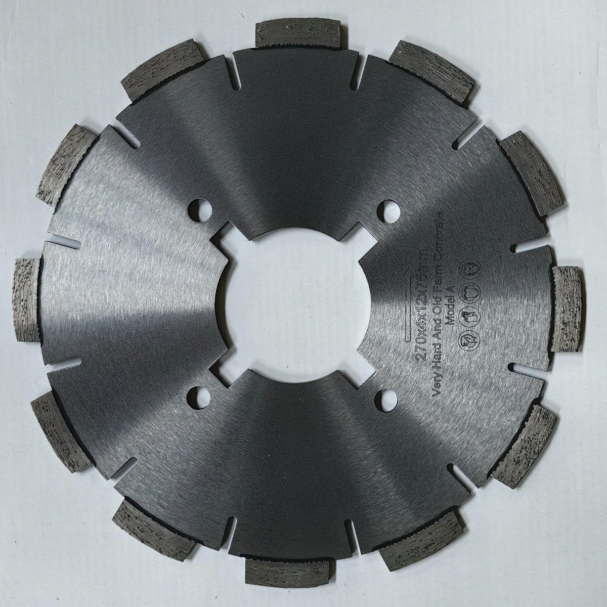 ProtechDiamond's tweet photo. Custom manufactured grooving &amp; grinding blades. Designed to your exact specifications! 

https://t.co/oLTwkPJV34 https://t.co/fGQD336U03