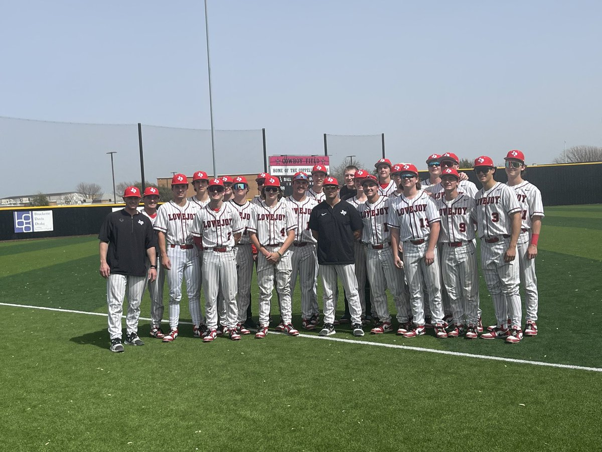 LLDiamondClub's tweet photo. And with a win to start this morning….sending a huge CONGRATS to Coach Gros!  100 career wins!  What an accomplishment!! Lovejoy Proud! https://t.co/CYS7fJ8EIF