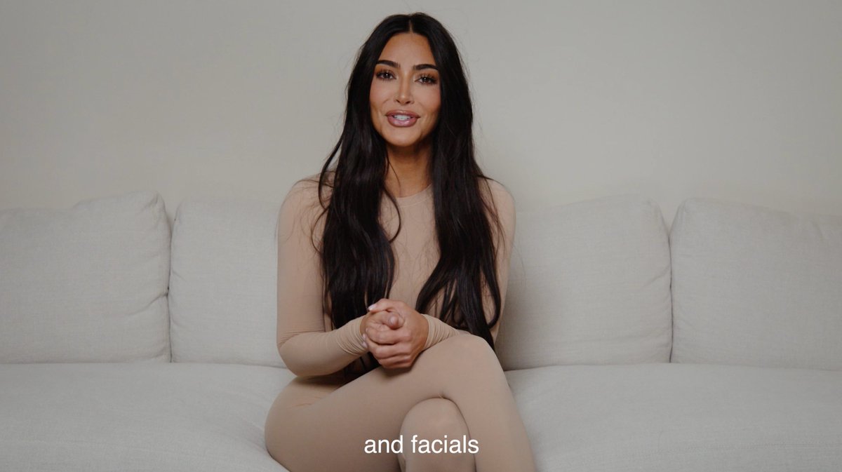 SKKN's tweet image. Decades of expertise in every drop 🧴 @kimkardashian