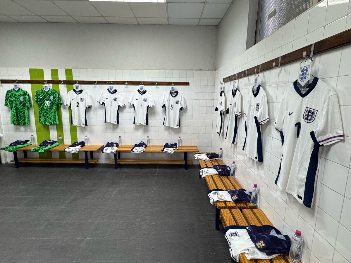England Futsal tweet media