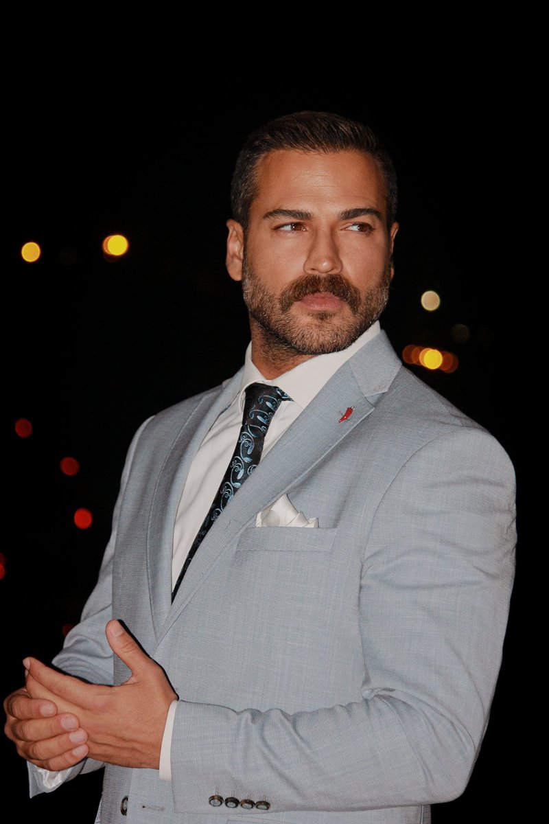 AkramLon's tweet photo. #اكرم_من_مين
#وسام_حنا 
#LBCILebanon 
@WissamRHanna 
@LBCILebanon 
انا أكرم
وانتوا اكرم من مين 😍😍😍
ربحوني https://t.co/4x91rRp3X4