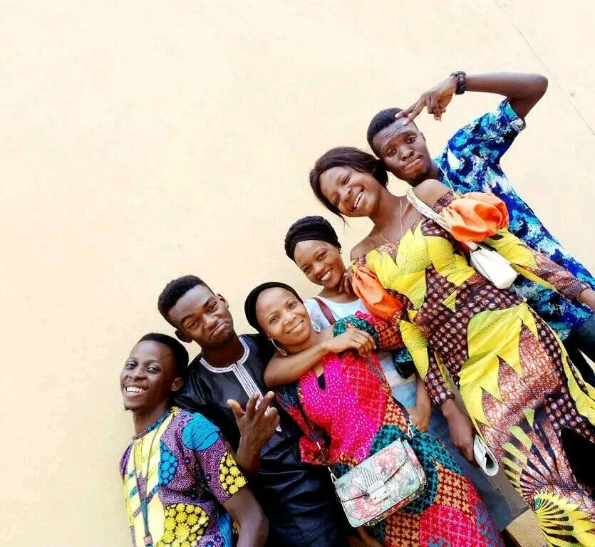 Dwhales_Sr's tweet image. Omo... 😂 
Graduated 2020
#Mapoly