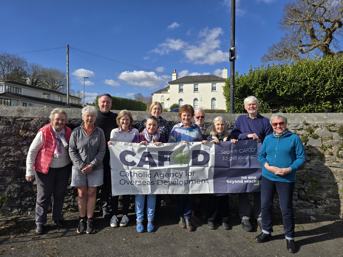 CAFODPlymouth's tweet photo. Good luck to our amazing @CAFOD #Volunteers from @PlymouthDiocese who are promoting #FastDay in their parishes this weekend.

Through our #prayers #fasting &amp; #almsgiving we can, as #PopeFrancis  says, help provide "tangible signs of #hope" for the world this #Jubilee 🌍🕊🙏🏼🙌🏼 https://t.co/QBP6CxQmwT