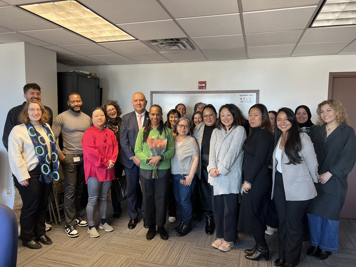 Anne Williams-Isom (@awilliamsisom) on Twitter photo Forever grateful to these folks and especially Commissioner Manny Castro for their service to immigrant communities throughout NYC. <a href="/NYCImmigrants/">NYC Mayorโs Office of Immigrant Affairs</a> ๐๐๐พ Forever grateful to these folks and especially Commissioner Manny Castro for their service to immigrant communities throughout NYC. <a href="/NYCImmigrants/">NYC Mayorโs Office of Immigrant Affairs</a> ๐๐๐พ