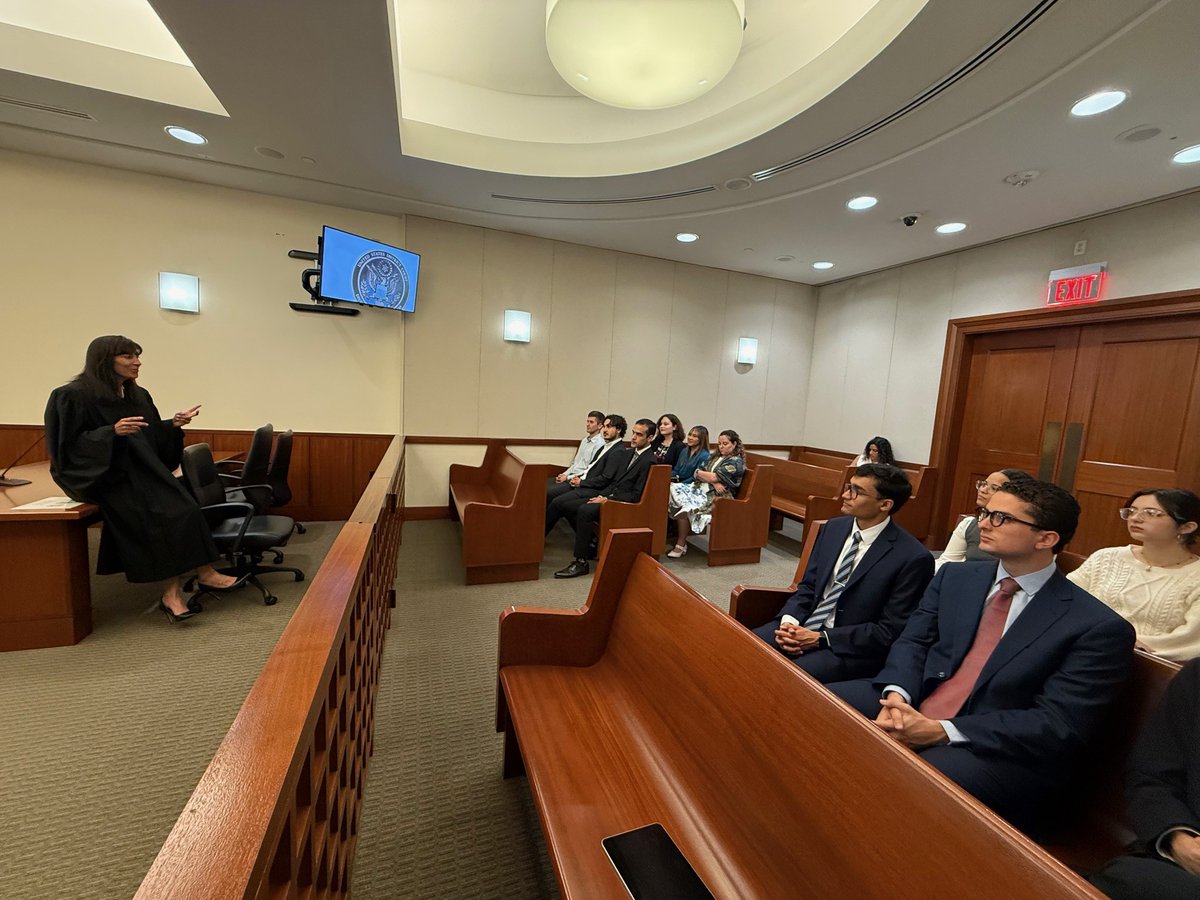 USCourtsPRD's tweet photo. On March 5 &amp; 7, 2025, @Derecho_UPR law students visited the José V. Toledo U.S. Courthouse for First Circuit oral arguments and joined Q&amp;A sessions with Circuit Judges and @USCourtsPRD Judge Gina Méndez-Miró. Students gained valuable insights into the federal legal process. https://t.co/c2Qu8niPXM