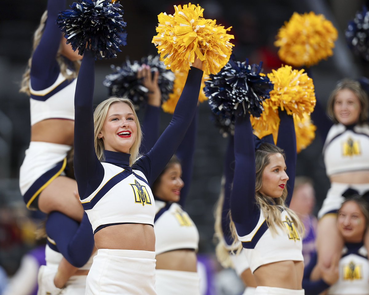 Murray State Racers Athletics (@msuracers) on Twitter photo Help us send off <a href="/RacersHoops/">Murray State MBB</a> in style from the Marriott St. Louis Grand at 3:50 p.m. this afternoonโผ๏ธ
#GoRacers๐ Help us send off <a href="/RacersHoops/">Murray State MBB</a> in style from the Marriott St. Louis Grand at 3:50 p.m. this afternoonโผ๏ธ
#GoRacers๐