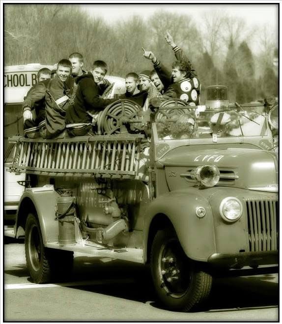 Alan Stewart (@_alanstewart) on Twitter photo Good luck to all 128 teams vying for @ihsaa1 boys basketball sectional tonight across the Hoosier state! May your shots be splashy and the post-victory ride on the fire truck be joyous! (Pic from <a href="/gregrakestraw/">Greg Rakestraw</a>'s Eagles <a href="/LanesvilleEagl1/">Lanesville Eagles</a> after their '07 Franklin Regional win) Good luck to all 128 teams vying for @ihsaa1 boys basketball sectional tonight across the Hoosier state! May your shots be splashy and the post-victory ride on the fire truck be joyous! (Pic from <a href="/gregrakestraw/">Greg Rakestraw</a>'s Eagles <a href="/LanesvilleEagl1/">Lanesville Eagles</a> after their '07 Franklin Regional win)