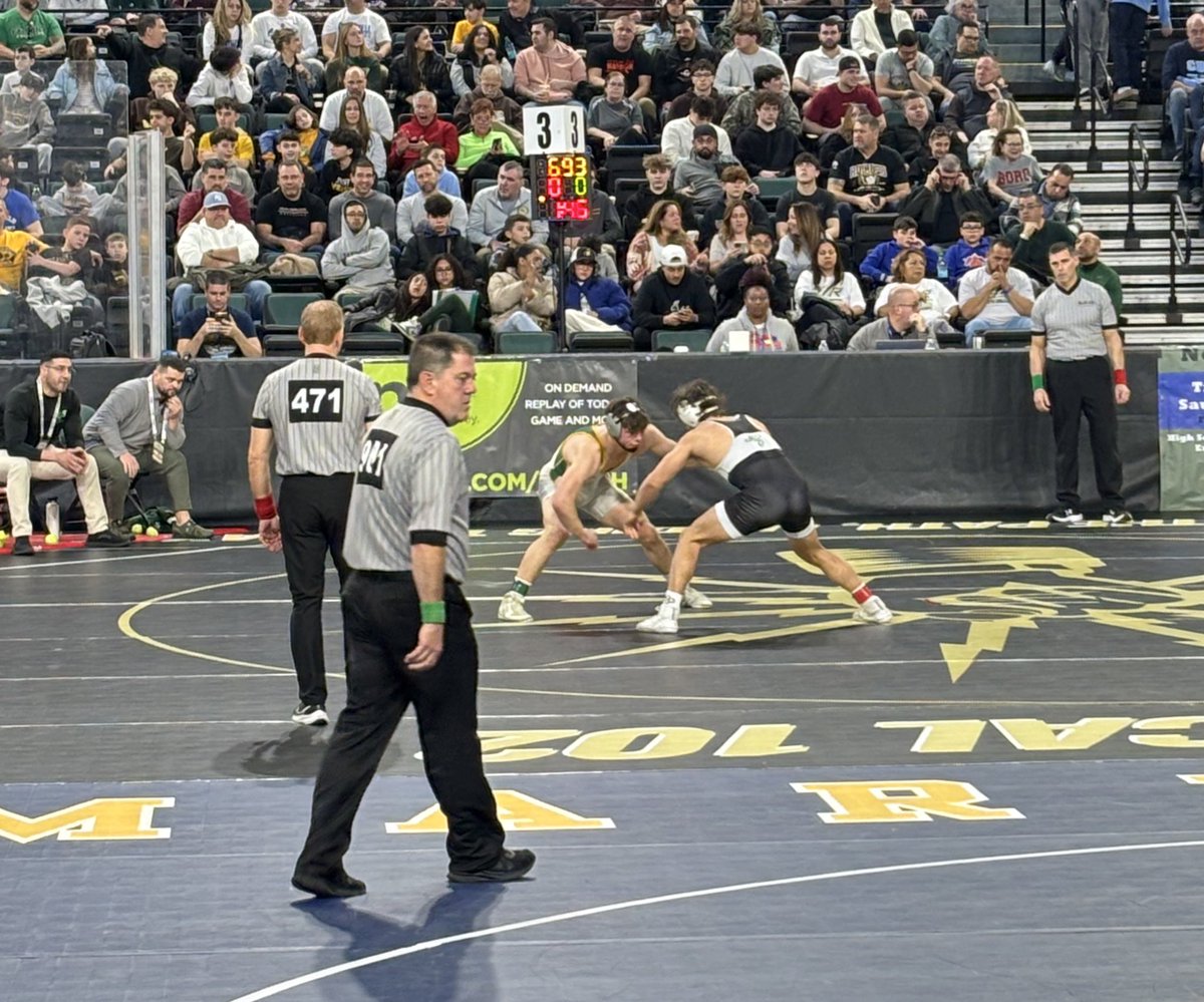 Day 2 in AC with 5 wrestlers still competing! Let’s go Lions! 🦁