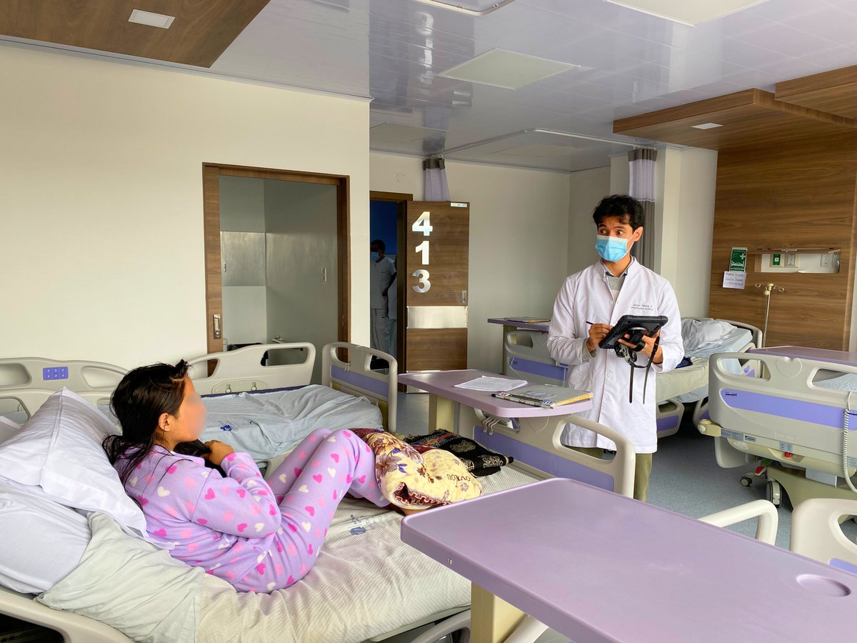 GarcesHospital's tweet photo. 🏥 𝐒𝐎𝐌𝐎𝐒 𝐒𝐔𝐑 | 💙 Compromiso con la salud mental
Desde su inauguración el 19 de diciembre, la Sala de Salud Mental del @GarcesHospital  ha brindado atención integral en psiquiatría, psicología e interconsultas, beneficiando a 23 pacientes.
@Salud_Ec https://t.co/QeWF3DZlb6