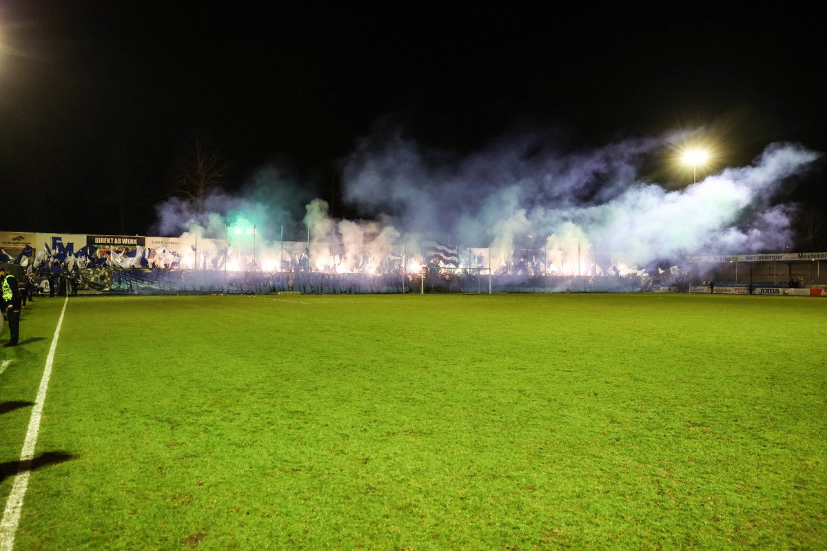 MSVDuisburgENG's tweet image. Everywhere we go. 💙🦓

#SCWMSV | #Duisburg | #RLWest