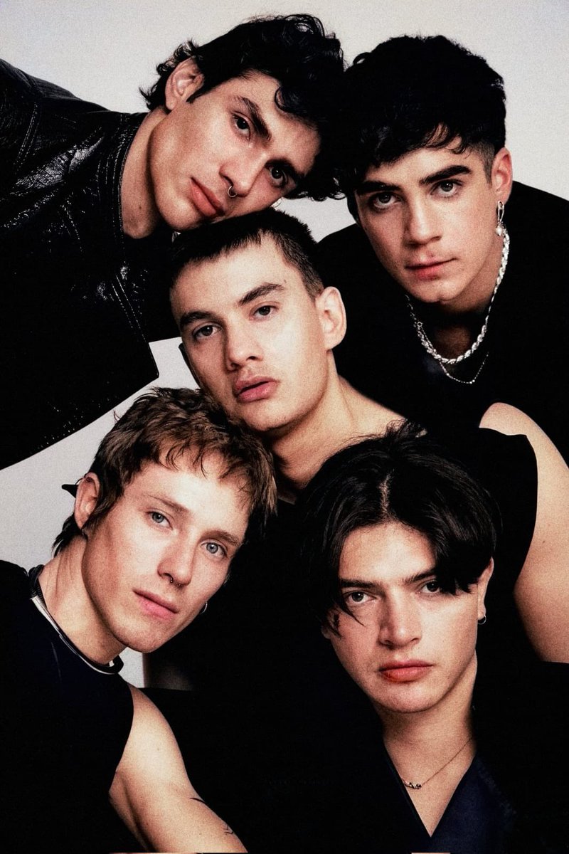 softlynjc's tweet image. one day or day one