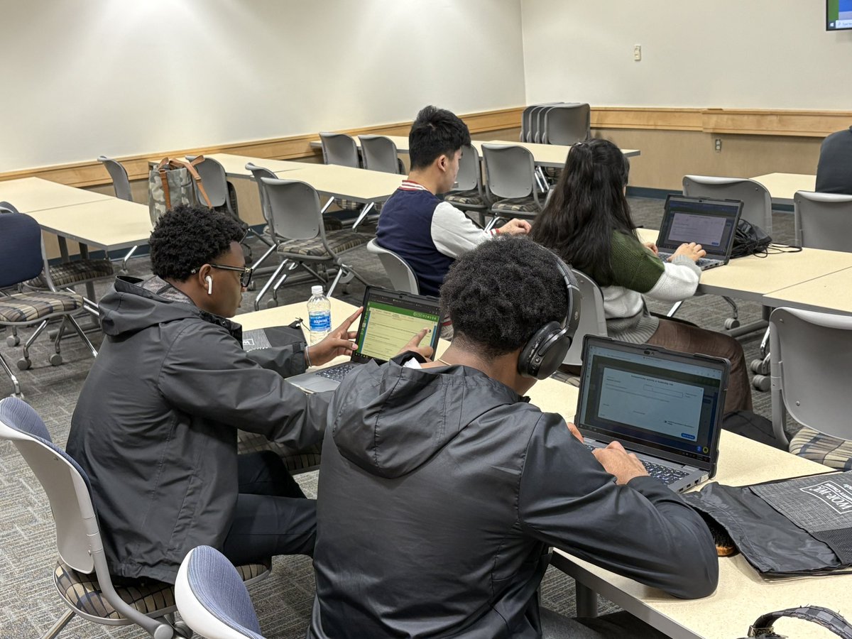 Parkside Rams Football (@parksideramsfb) on Twitter photo Proud of all our guys who attended the 2nd annual Workforce Readiness Day at Wor-Wic Community College (<a href="/WorWicCC/">Wor-Wic Community College</a>)! Students gained valuable skills in resume writing, interviewing, & professional presentation to support their career growth.#BuildGreen✅ #Leadership #CareerReady Proud of all our guys who attended the 2nd annual Workforce Readiness Day at Wor-Wic Community College (<a href="/WorWicCC/">Wor-Wic Community College</a>)! Students gained valuable skills in resume writing, interviewing, & professional presentation to support their career growth.#BuildGreen✅ #Leadership #CareerReady
