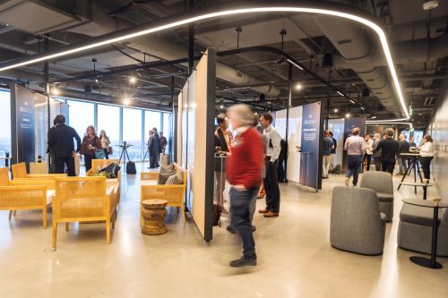 UTDiscoveries's tweet image. We hosted the Life Sciences Tech Showcase at the Innovation Tower this week. Through events likes these, we are building a thriving ecosystem to connect @UTAustin innovators with resources to get their ideas out of the lab & into the world. Congrats & thanks to all participants!